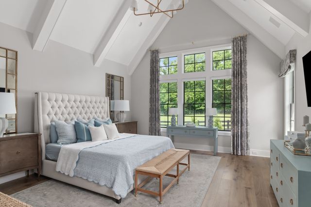 1936 Silver Fox Rd, Thompsons Station, TN 37179