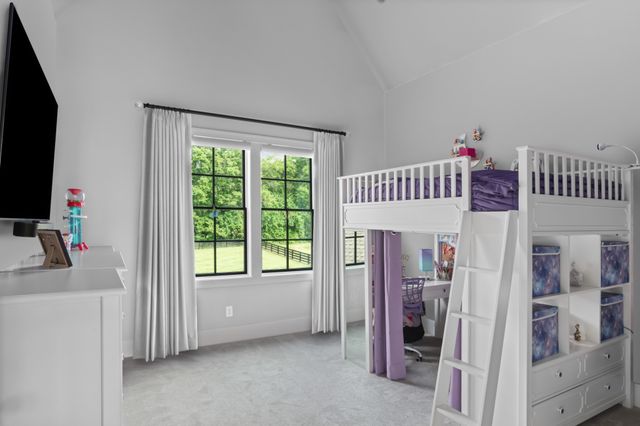 1936 Silver Fox Rd, Thompsons Station, TN 37179