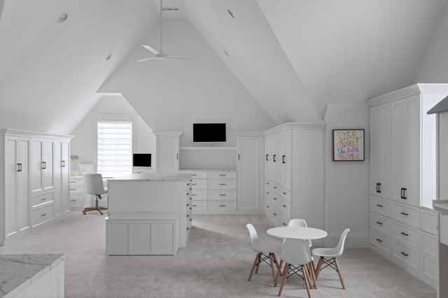 1936 Silver Fox Rd, Thompsons Station, TN 37179