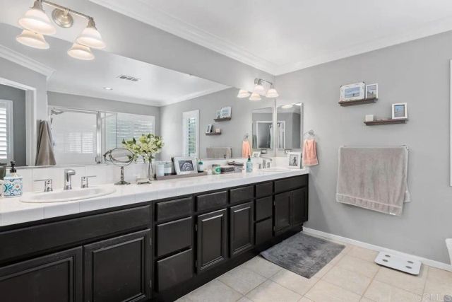 2119 SAND CREST Way, San Marcos, CA 92078