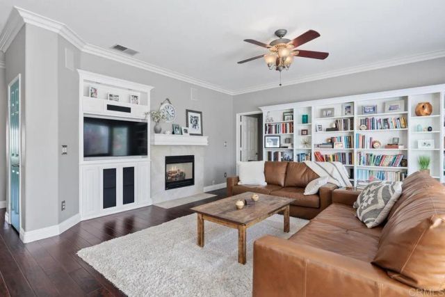 2119 SAND CREST Way, San Marcos, CA 92078