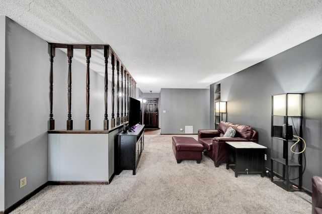 3735 S Folsom Street, Lincoln, NE 68522