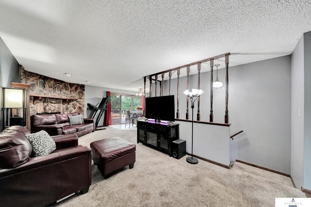 3735 S Folsom Street, Lincoln, NE 68522