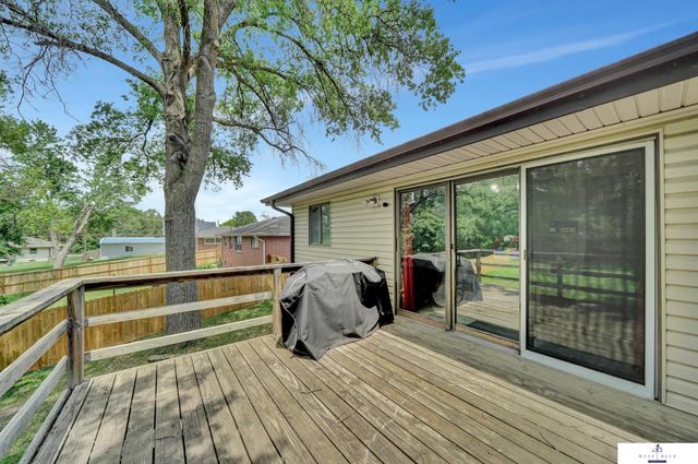 3735 S Folsom Street, Lincoln, NE 68522