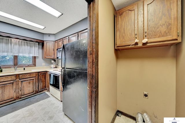 3735 S Folsom Street, Lincoln, NE 68522