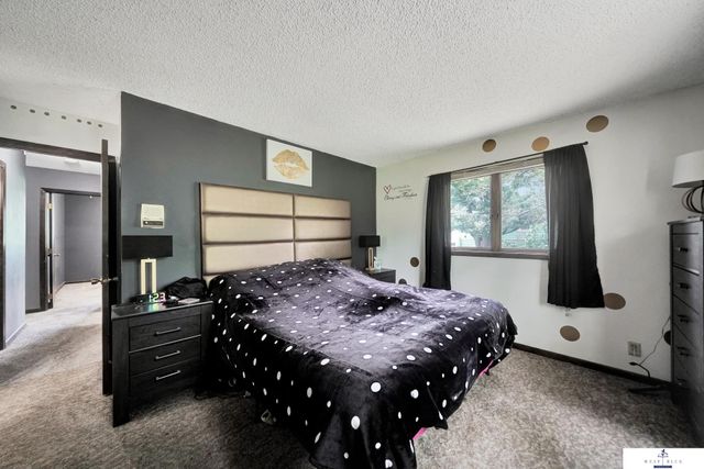 3735 S Folsom Street, Lincoln, NE 68522