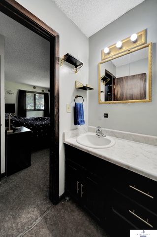 3735 S Folsom Street, Lincoln, NE 68522