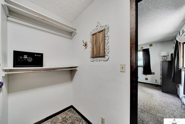 3735 S Folsom Street, Lincoln, NE 68522