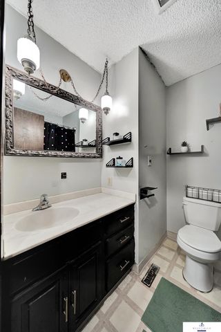 3735 S Folsom Street, Lincoln, NE 68522