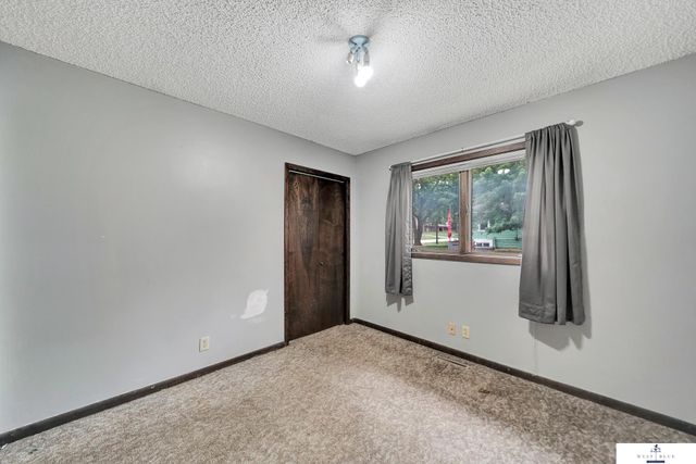 3735 S Folsom Street, Lincoln, NE 68522