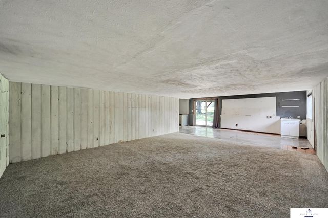 3735 S Folsom Street, Lincoln, NE 68522