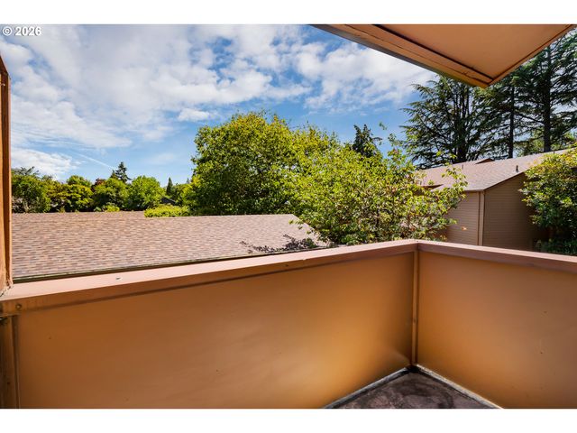 1704 MINDA Dr, Eugene, OR 97401