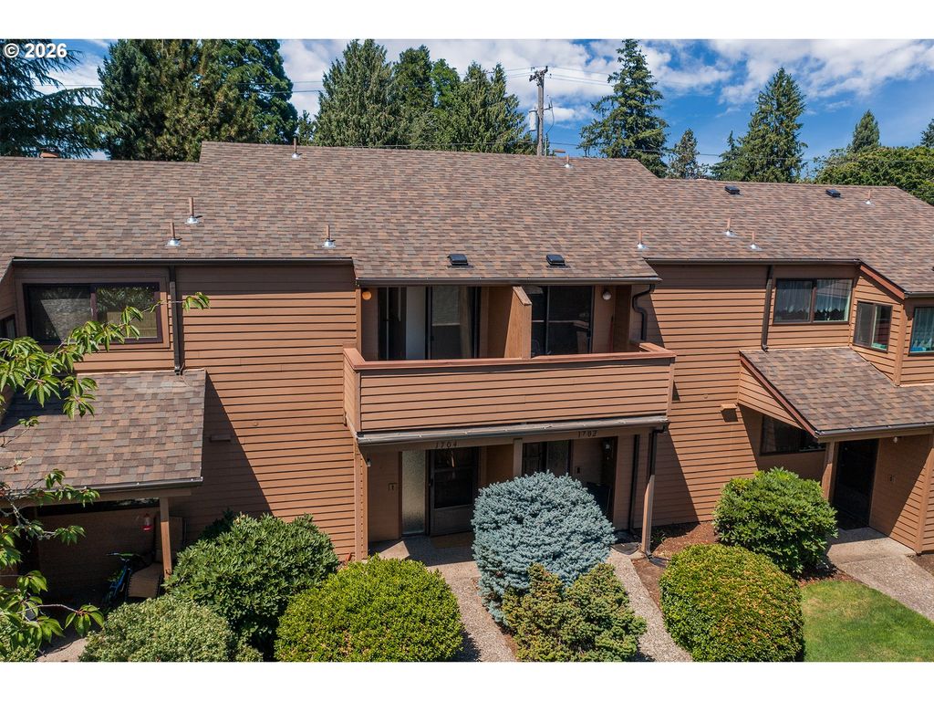 1704 MINDA Dr, Eugene, OR 97401