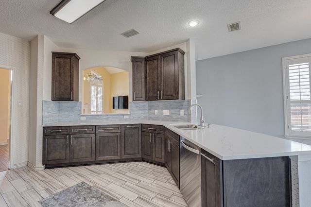 1726 Northampton Drive, Rowlett, TX 75089