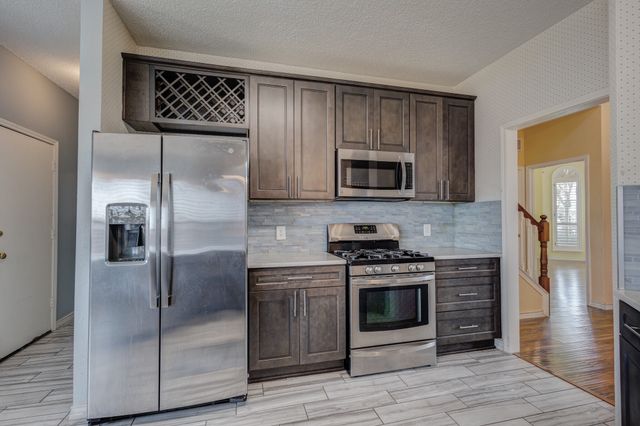 1726 Northampton Drive, Rowlett, TX 75089