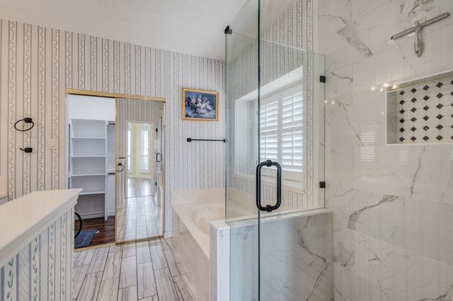 1726 Northampton Drive, Rowlett, TX 75089