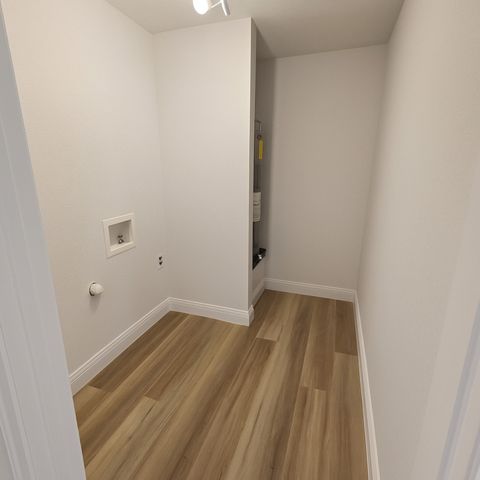 809 Wildgrove Drive, Garland, TX 75041