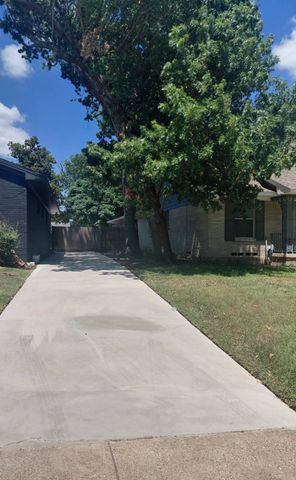 809 Wildgrove Drive, Garland, TX 75041