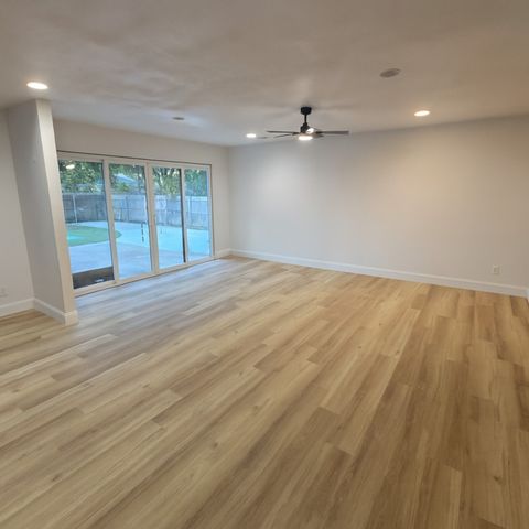 809 Wildgrove Drive, Garland, TX 75041