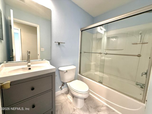 1500 CALMING WATER Drive 403, Fleming Island, FL 32003