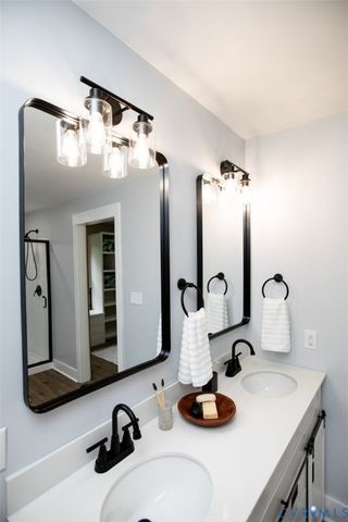 3153 Third St, Farmville, VA 23901