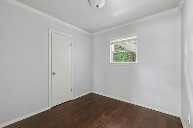 2408 Winewood Lane, Arlington, TX 76013