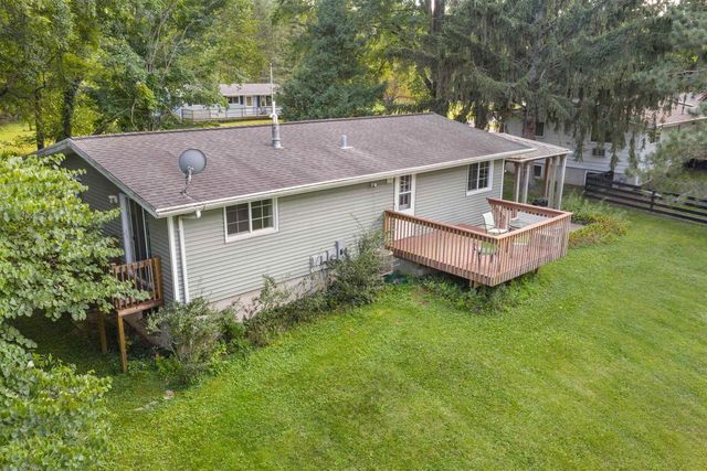604 Halbert Street, Green Lake, WI 54941
