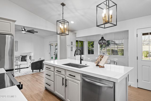 3716 E DARTMOUTH Street, Mesa, AZ 85205