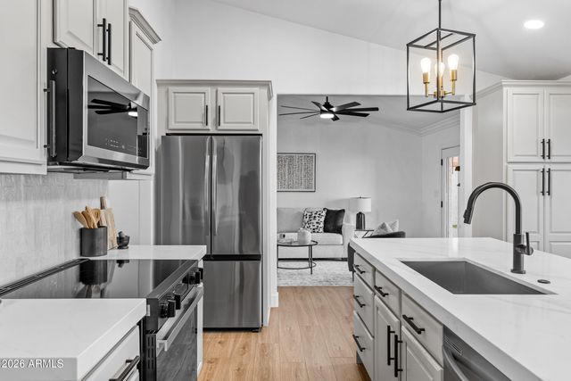 3716 E DARTMOUTH Street, Mesa, AZ 85205