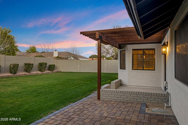 3716 E DARTMOUTH Street, Mesa, AZ 85205