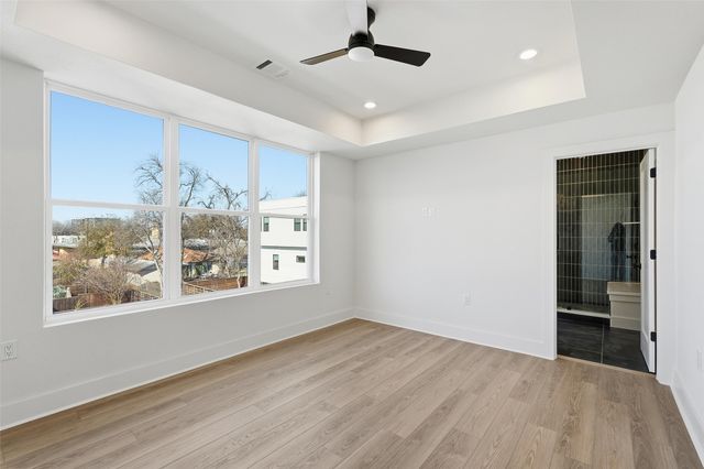 2202 N Carroll Avenue, Dallas, TX 75204