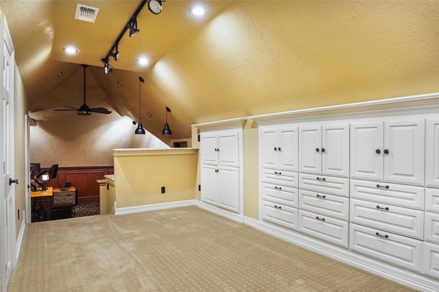 6801 Raintree Place, Flower Mound, TX 75022