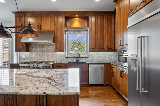 6801 Raintree Place, Flower Mound, TX 75022