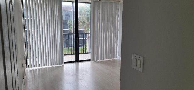 2424 N FEDERAL Highway 309, Boynton Beach, FL 33435
