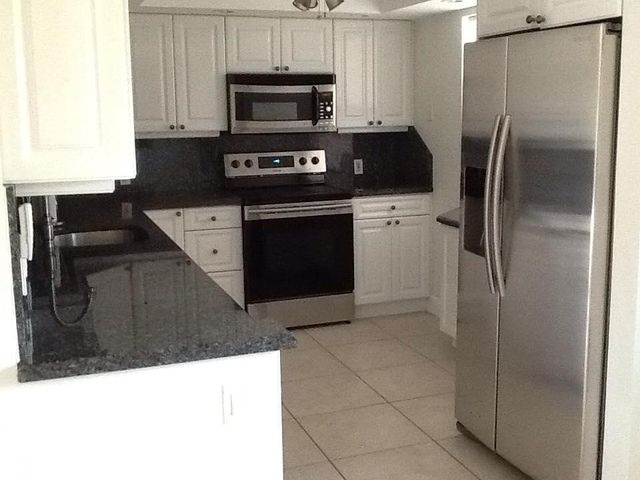 2424 N FEDERAL Highway 309, Boynton Beach, FL 33435