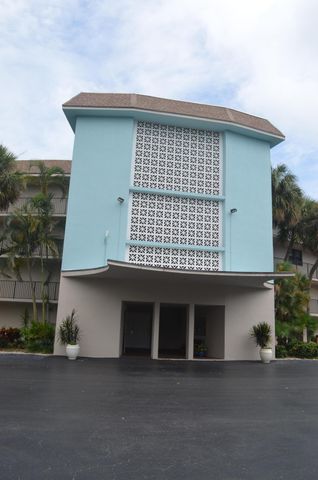 2424 N FEDERAL Highway 309, Boynton Beach, FL 33435
