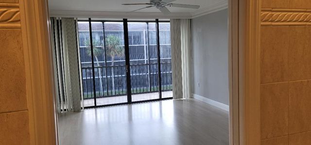 2424 N FEDERAL Highway 309, Boynton Beach, FL 33435