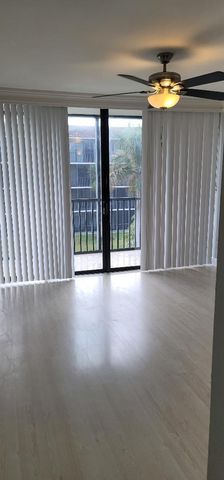 2424 N FEDERAL Highway 309, Boynton Beach, FL 33435