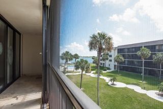 2424 N FEDERAL Highway 309, Boynton Beach, FL 33435