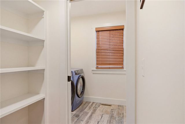 1124 Narragansett Boulevard, Cranston, RI 02905