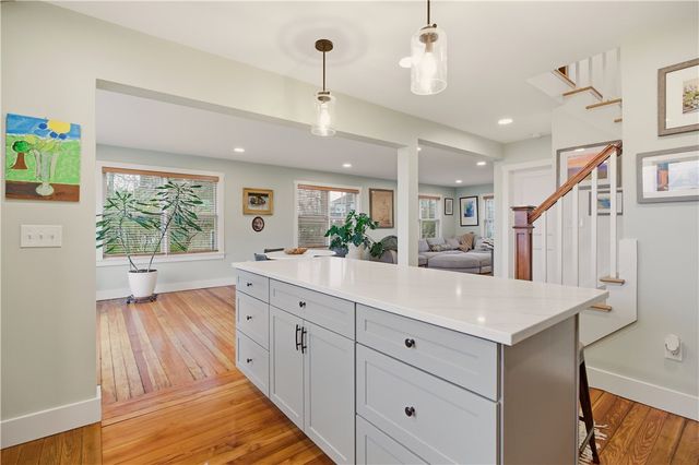 1124 Narragansett Boulevard, Cranston, RI 02905