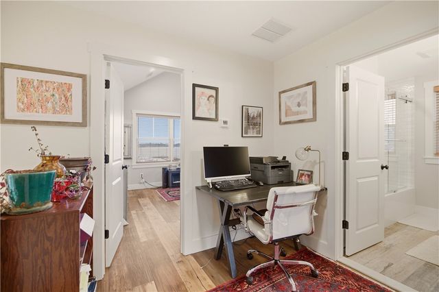 1124 Narragansett Boulevard, Cranston, RI 02905