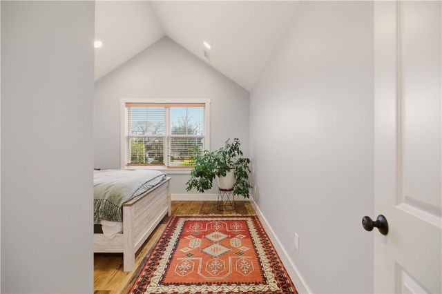 1124 Narragansett Boulevard, Cranston, RI 02905