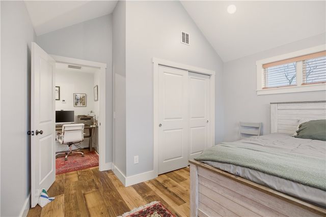 1124 Narragansett Boulevard, Cranston, RI 02905