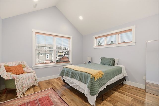 1124 Narragansett Boulevard, Cranston, RI 02905