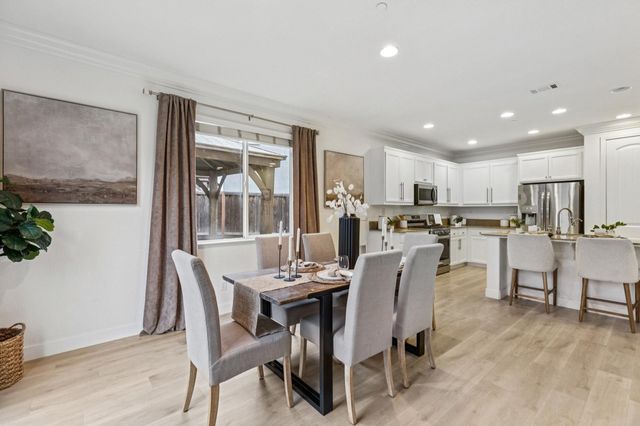 2149 Saddlebred Dr., Fairfield, CA 94534