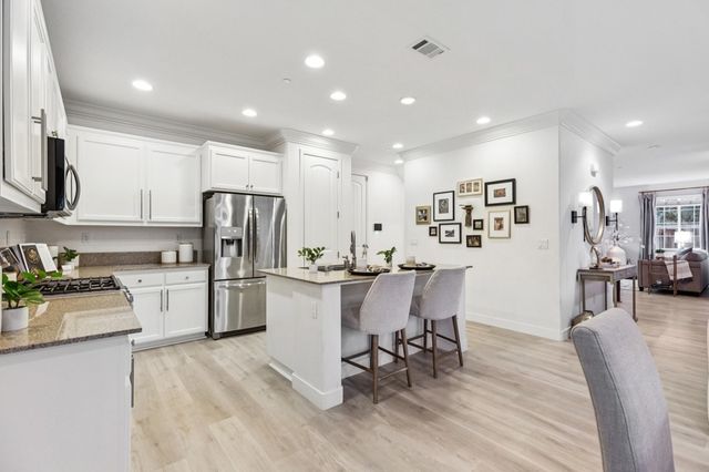 2149 Saddlebred Dr., Fairfield, CA 94534