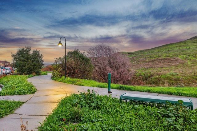 2149 Saddlebred Dr., Fairfield, CA 94534