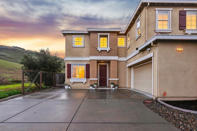 2149 Saddlebred Dr., Fairfield, CA 94534