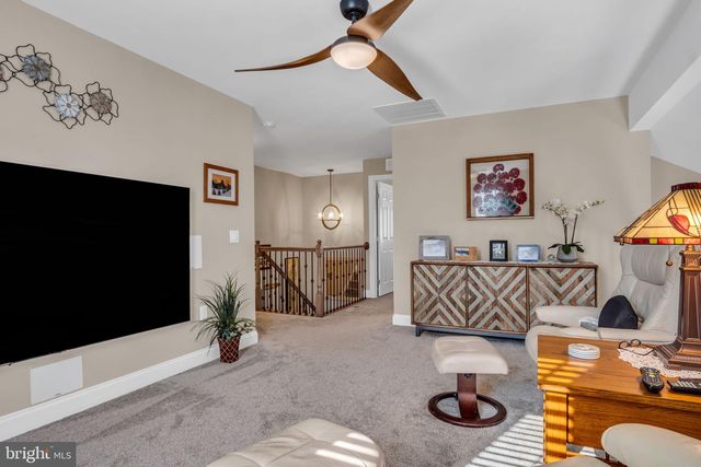 99 FEDERAL DRIVE, Mechanicsburg, PA 17050